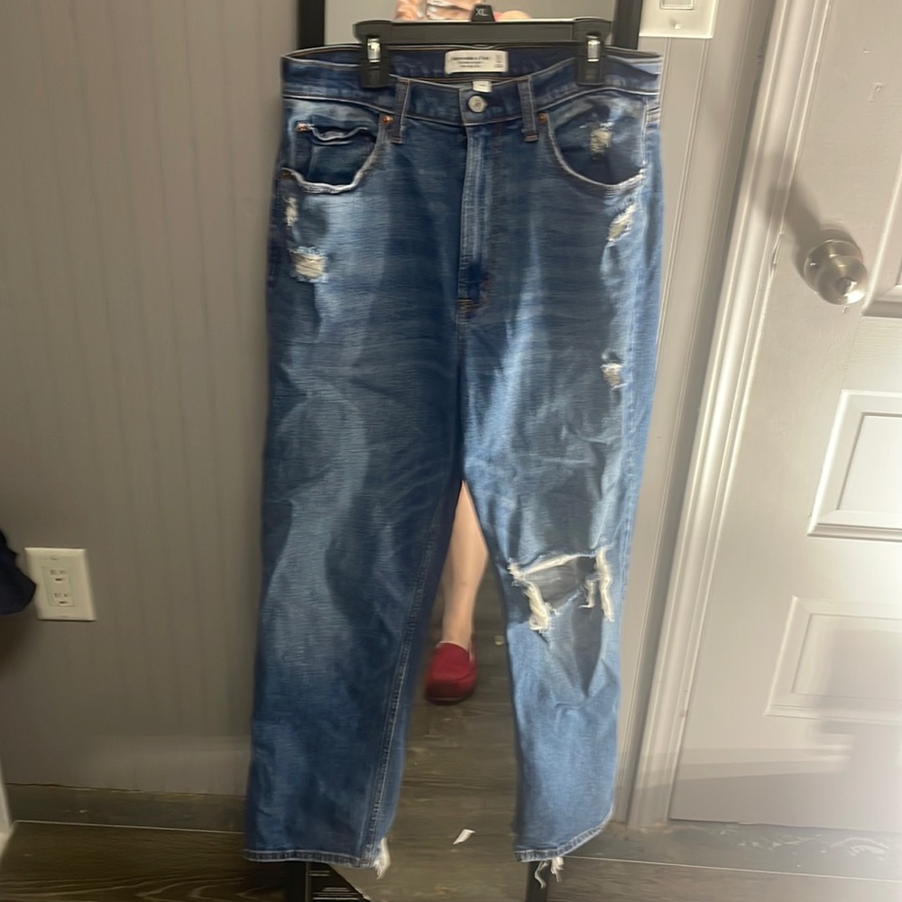 Abercrombie curve love ankle straight ultra high rise size 30 regular
